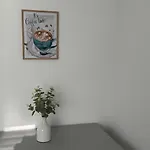 The Snug Shared House بيت ضيافة بريستول