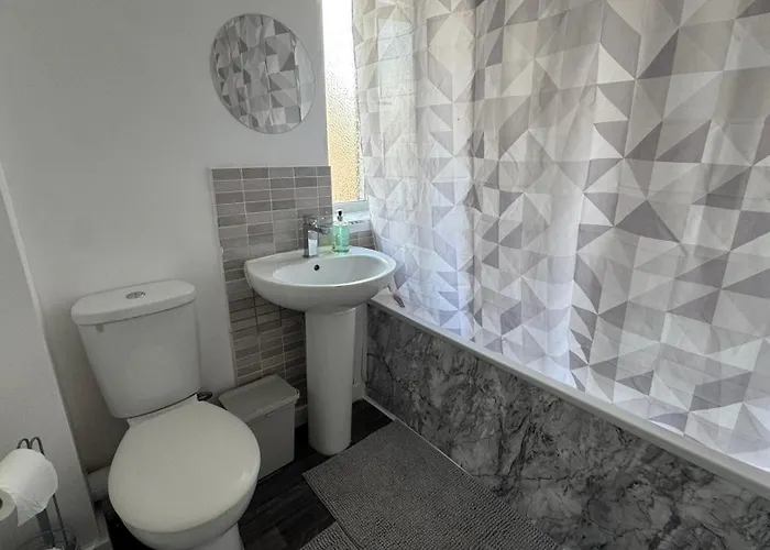 The Snug Shared House Bristol