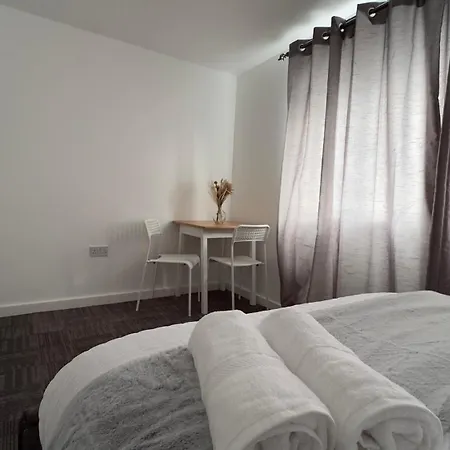 ゲストハウス The Snug Shared House ブリストル