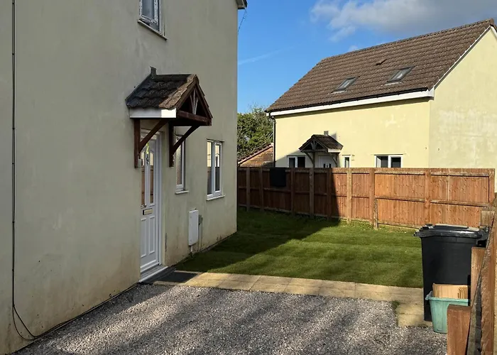 The Snug Shared House Bristol